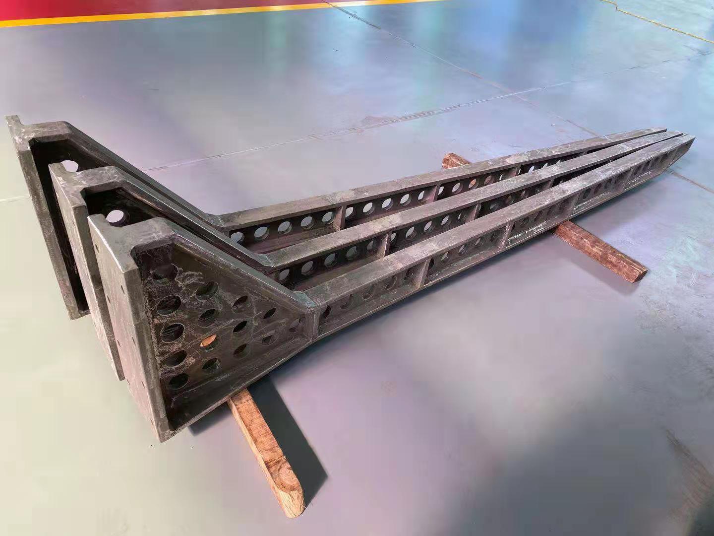 熱處理出料車貨叉 熱處理出料車貨叉